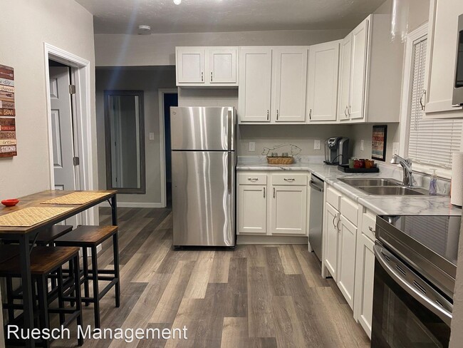 Foto del edificio - 3 br, 1 bath House - 316 N Ashland