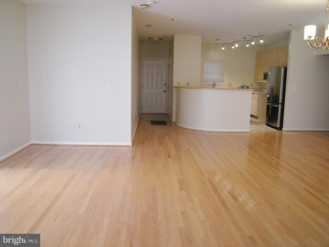 106 Square Rigger Way Unit 106, Solomons, MD 20688 Room for Rent in