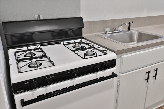 Foto del edificio - 1840 Richmond Ave.