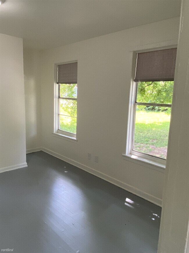Building Photo - 2 br, 1 bath Duplex - 1248 Estelle Street