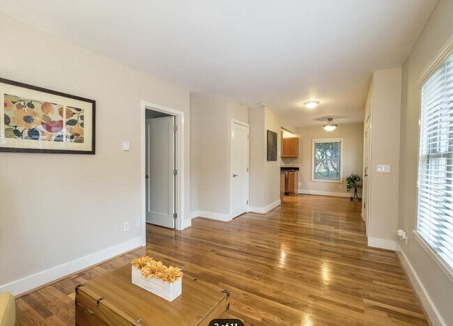 Building Photo - 4015 8th Ave NE