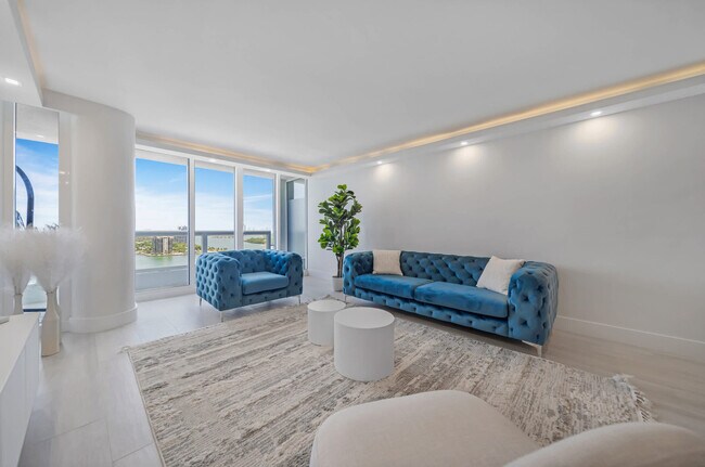 Foto del edificio - 1717 N Bayshore Dr