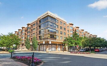 Building Photo - 20 Ave at Port Imperial