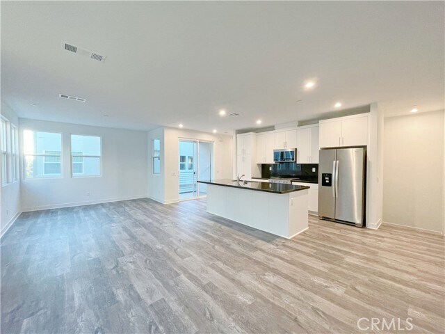 Foto del edificio - 1330 W Cara Dr