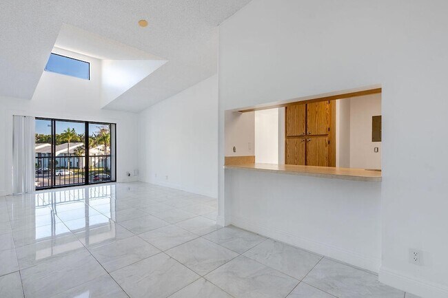 Foto del edificio - 3612 Alder Dr