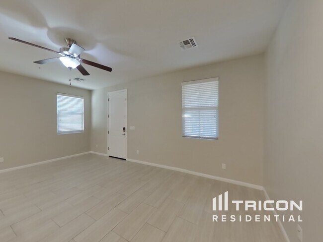Foto del edificio - 12575 W Hummingbird Terrace