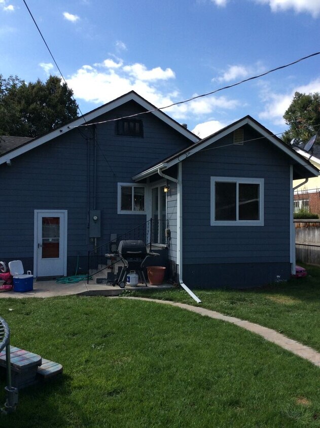 223 Elm Ave, Eaton, CO 80615 Townhome Rentals in Eaton CO