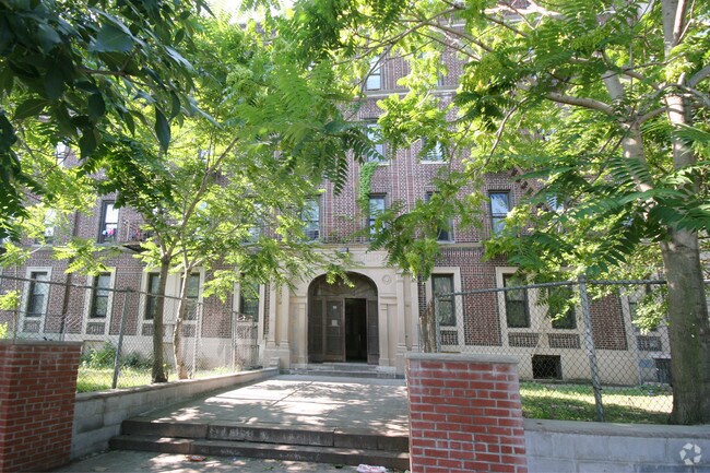 Foto del edificio - 972 Eastern Pky