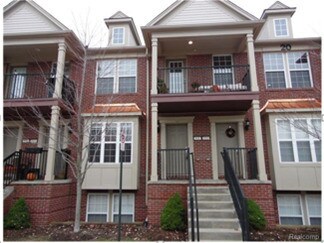 Front View - 28017 Hopkins Dr
