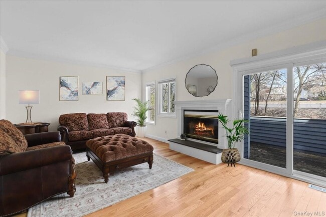 Foto del edificio - 16 Wyman St N