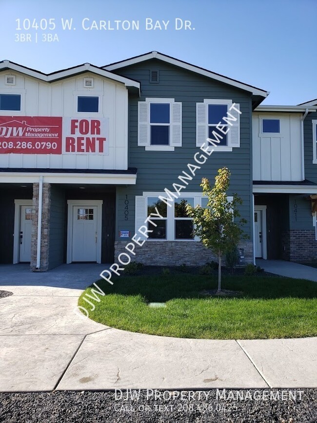 Building Photo - The Perfect Boise Townhome!