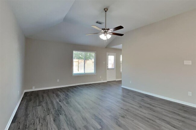 Building Photo - 26903 Regency Pines Dr