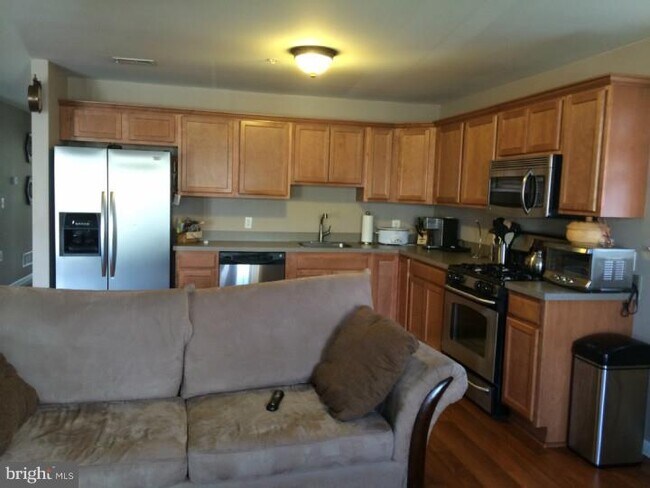 Foto del edificio - 401 Red Bud Ln