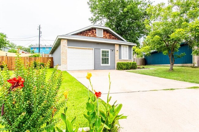 Building Photo - 1217 Silverton Ct