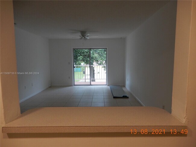 Building Photo - 13960 Lake Placid Ct