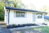 Primary Photo - 6404 Middle Dr