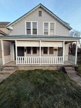 Building Photo - 436 Homer St