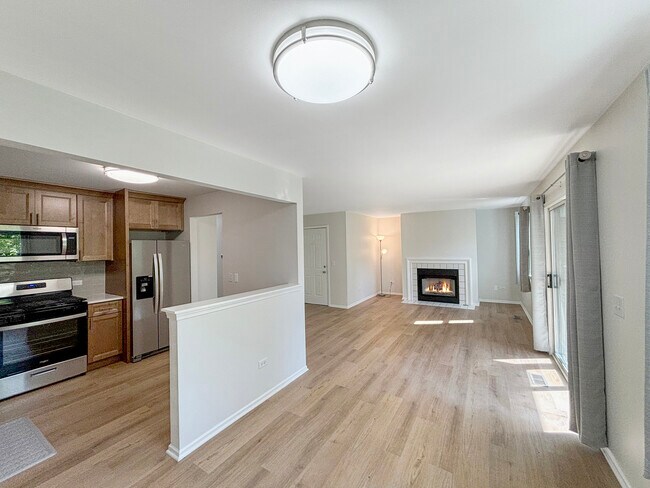 Foto del edificio - 71 Larch Ct