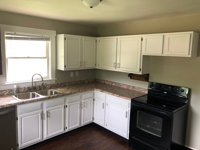 Foto del edificio - 411 N Vine St