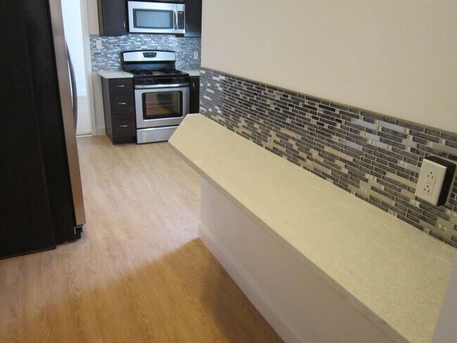 Photo - 159 S 18th St Apartment