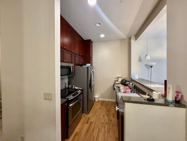 Foto del edificio - Modern Comfort Meets Prime Convenience in ...