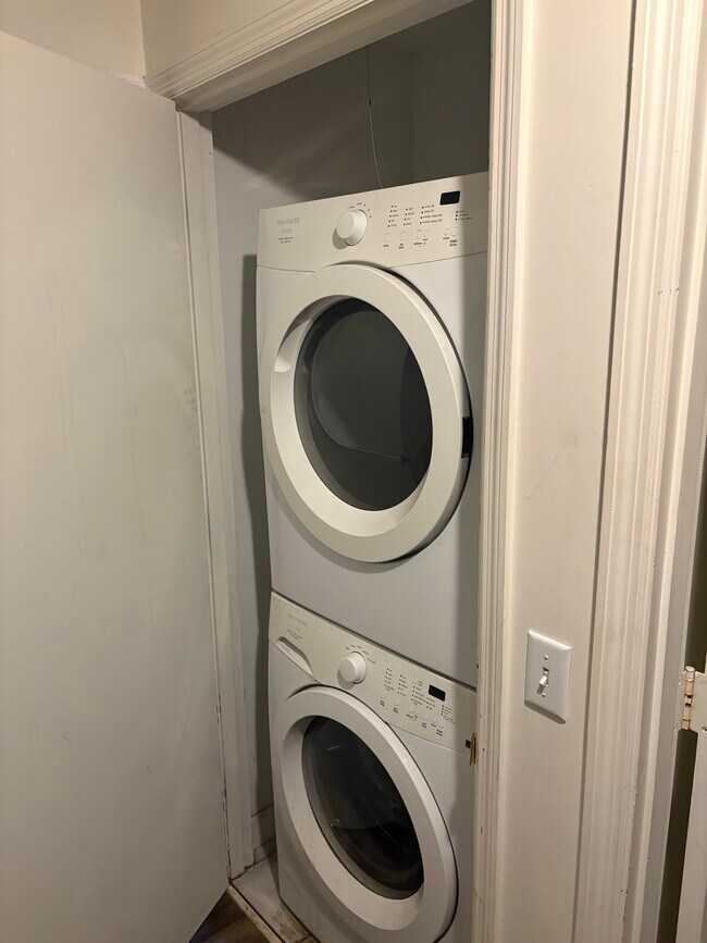 Foto del edificio - 5634 Robin Run