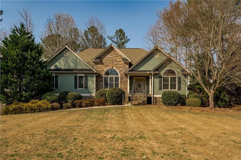 Primary Photo - 312 Oakwind Way
