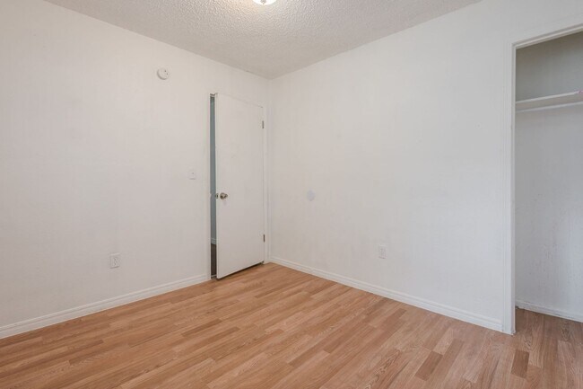 Foto del edificio - 209 N Mississippi St