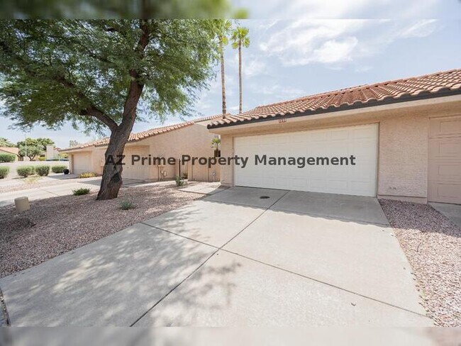 Foto del edificio - 1650 N Ventura Ln