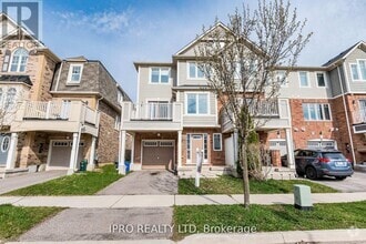Building Photo - 227 Slingsby Landing