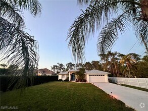 Building Photo - 6131 Spanish Oaks Ln