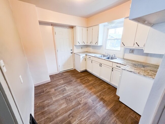 Foto del edificio - 2044 18th St SW