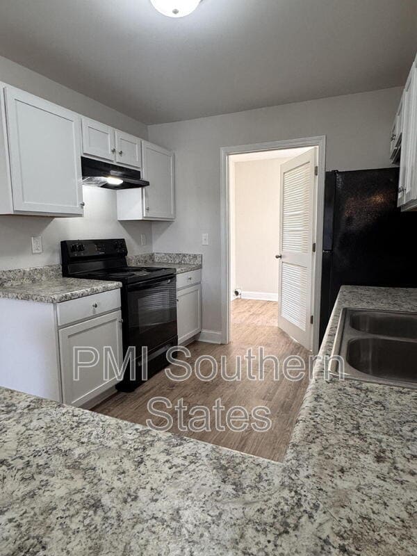 Building Photo - 204 Walnut Hill Dr