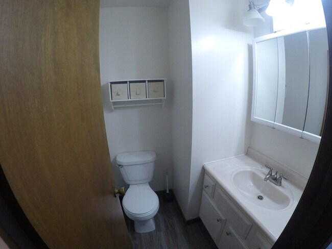Foto del edificio - C and H Property Group 155