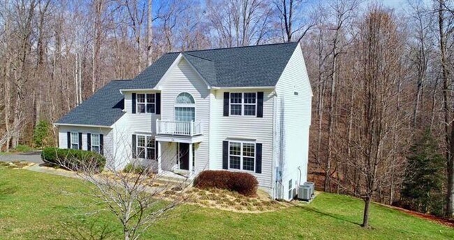 Building Photo - Rare 4BR Estate-Style Home on Nearly 4 Acres in Stafford, VA | 3,000+ Sq Ft | Near Quantico, VRE ...