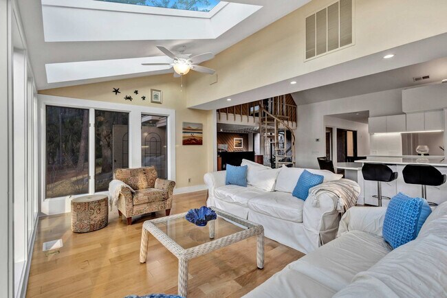 Foto del edificio - 31 Stoney Creek Rd