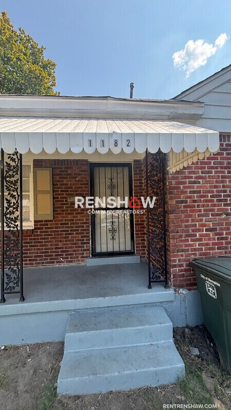 Building Photo - 1182 Wingfield Rd