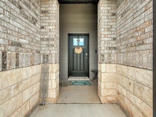 Building Photo - 2517 Kathleens Crossing