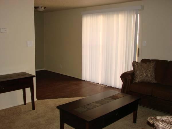 Foto del edificio - 1236 S Memorial Dr #8 - 408