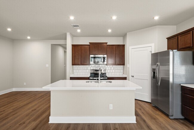 Foto del edificio - Modern Comfort Meets Style in Hartrick Ranch