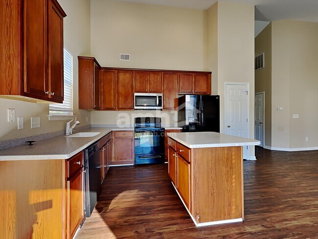 Foto del edificio - 2993 Nantuckett Ave