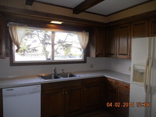 Building Photo - 2122 Aberdeen Ave