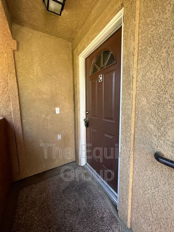 Building Photo - 360 E Kanai Ave