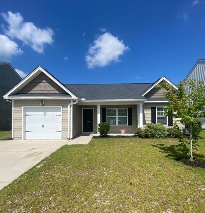 3BR 2BA Home, Pretty as a Picture! House for Rent in Lexington, SC