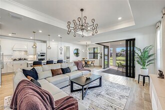 Building Photo - 20530 Pebble Gln Dr