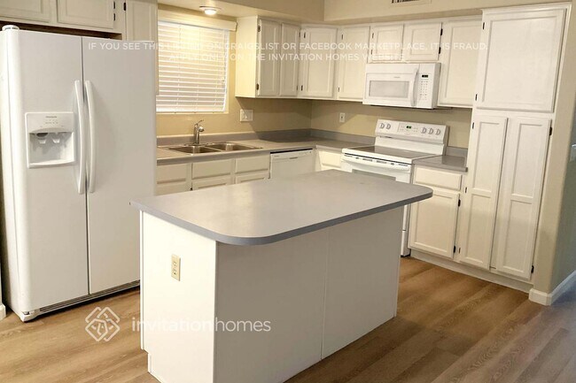 Foto del edificio - 4103 E Arbor Ave