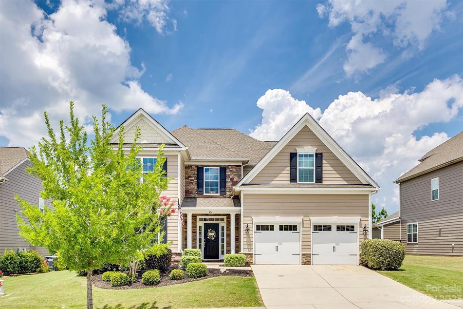 Foto principal - 454 Livingston Dr