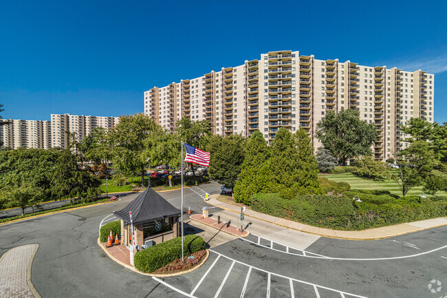 Watergate At Landmark For Rent