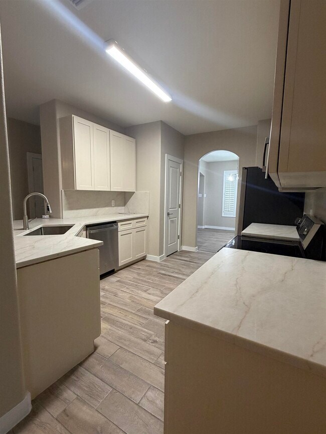 Foto del edificio - 3104 Quintero St