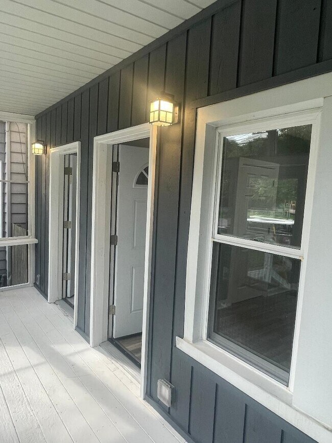 3021 138th Pl Unit 2, Chicago, IL 60633 Condo for Rent in Chicago, IL